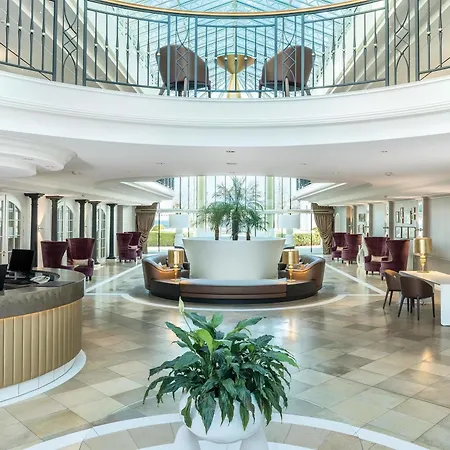 Travel Charme Kurhaus Hotel 5*