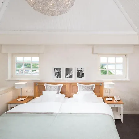 Travel Charme Kurhaus 5* Ostseebad Binz